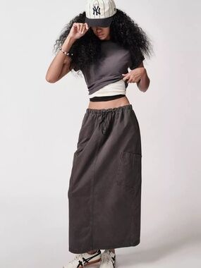 BDG Ulla Cargo Midi Skirt